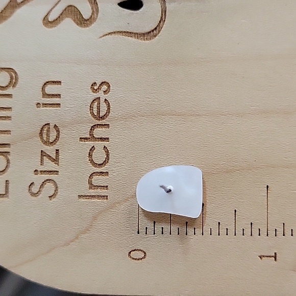 PEARLY GHOST STUD EARRINGS - Picture 6 of 6